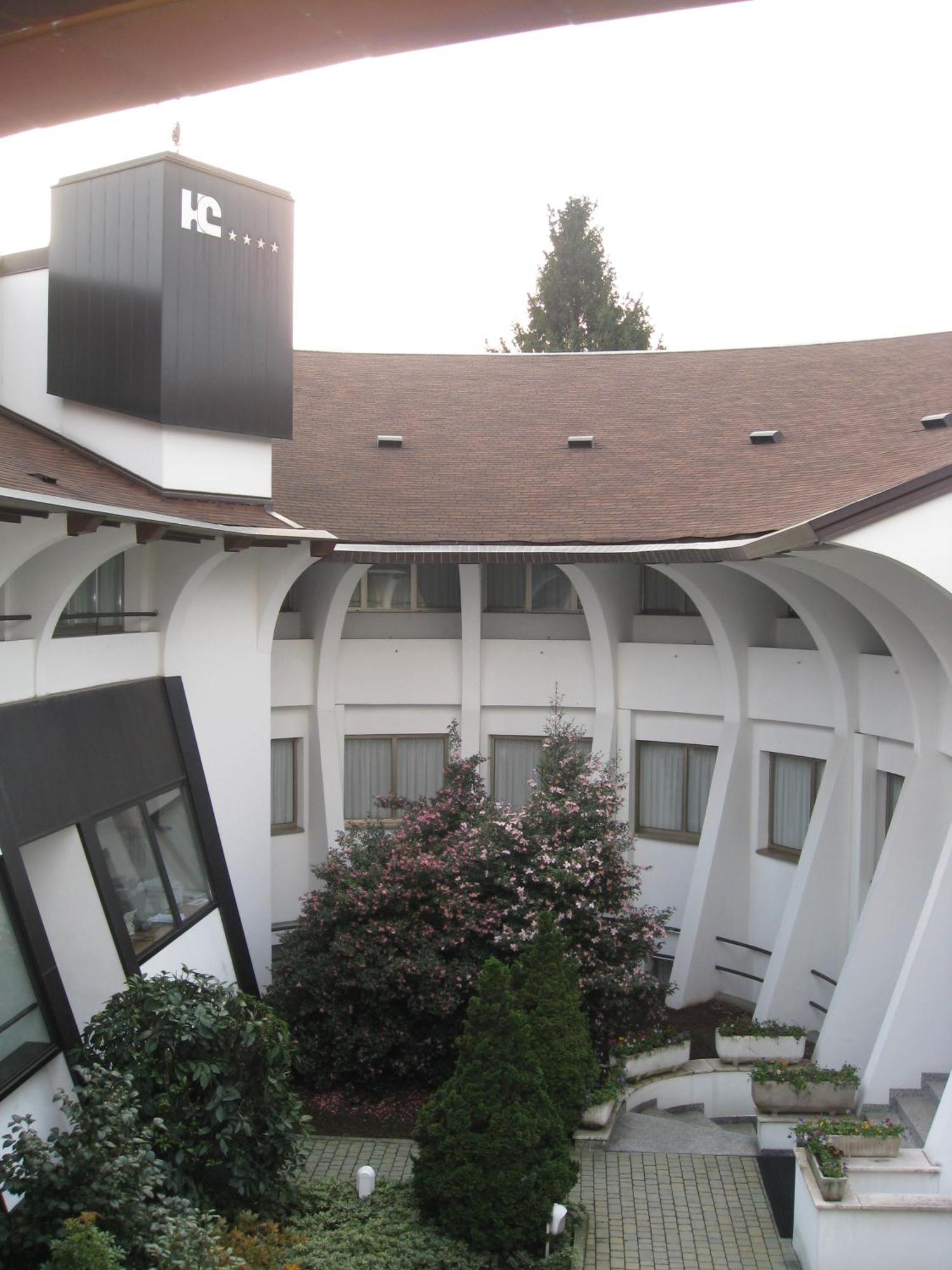Cardano Hotel Malpensa Cardano Al Campo Exterior foto